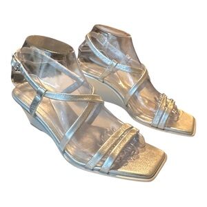 Caslon Silver Strappy Kitten Heel Sandals | Size 6 | Elegant Metallic Style